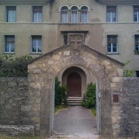 Gite D'Etape Clos St Roch Viviers Exterior photo